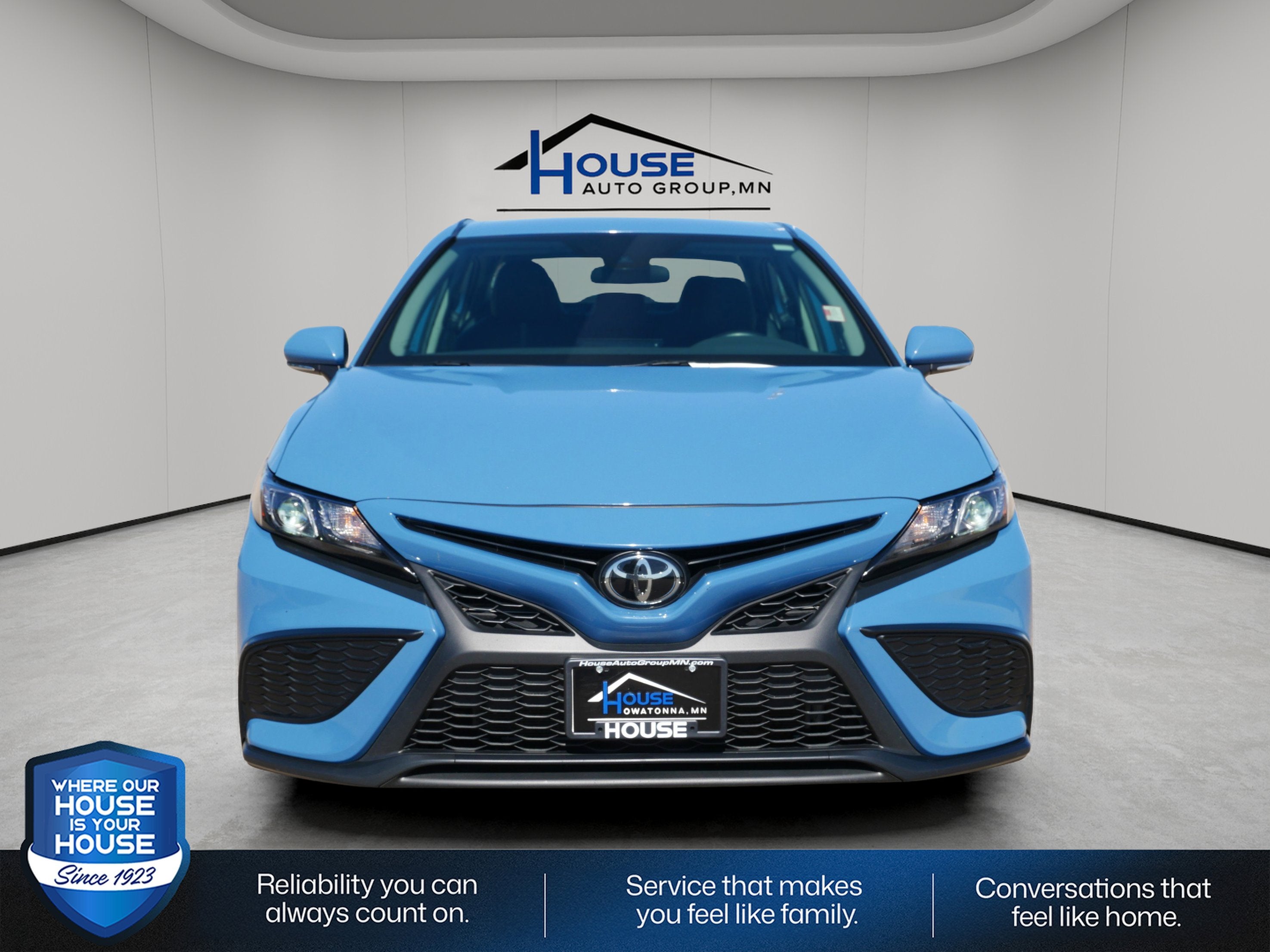 2024 Toyota Camry SE Nightshade