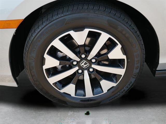 2025 Honda Odyssey Base