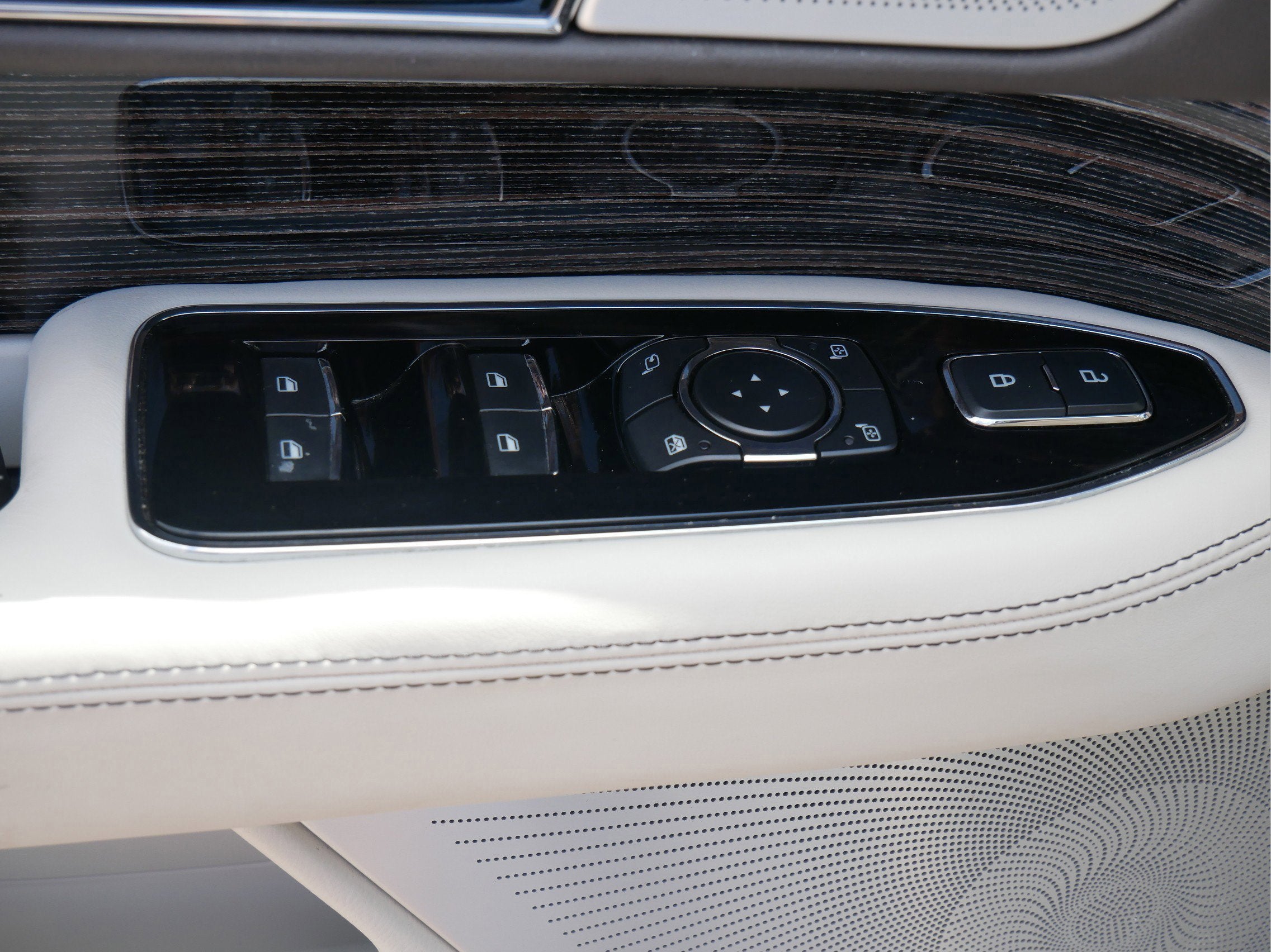 2024 Lincoln Navigator Black Label L