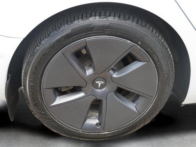 2022 Tesla Model 3 Long Range Dual Motor All-Wheel Drive