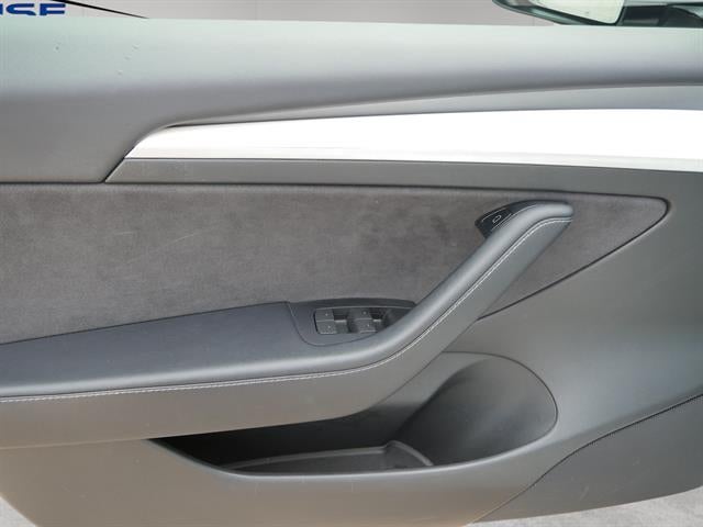 2022 Tesla Model 3 Long Range Dual Motor All-Wheel Drive
