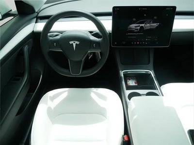 2022 Tesla Model 3 Long Range Dual Motor All-Wheel Drive