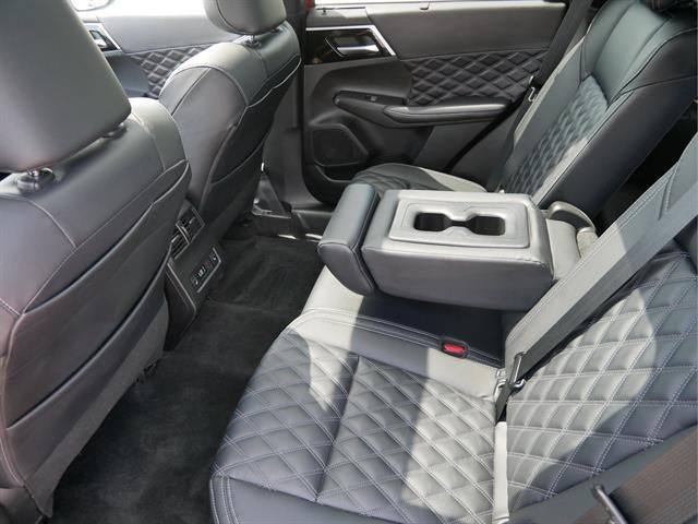 2023 Mitsubishi Outlander SEL Black Edition S-AWC