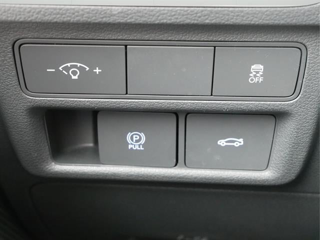 2025 Hyundai Sonata Base