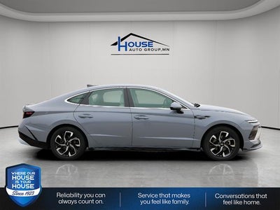 2025 Hyundai Sonata Base