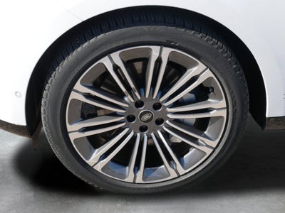 2023 Land Rover Range Rover P530 SE