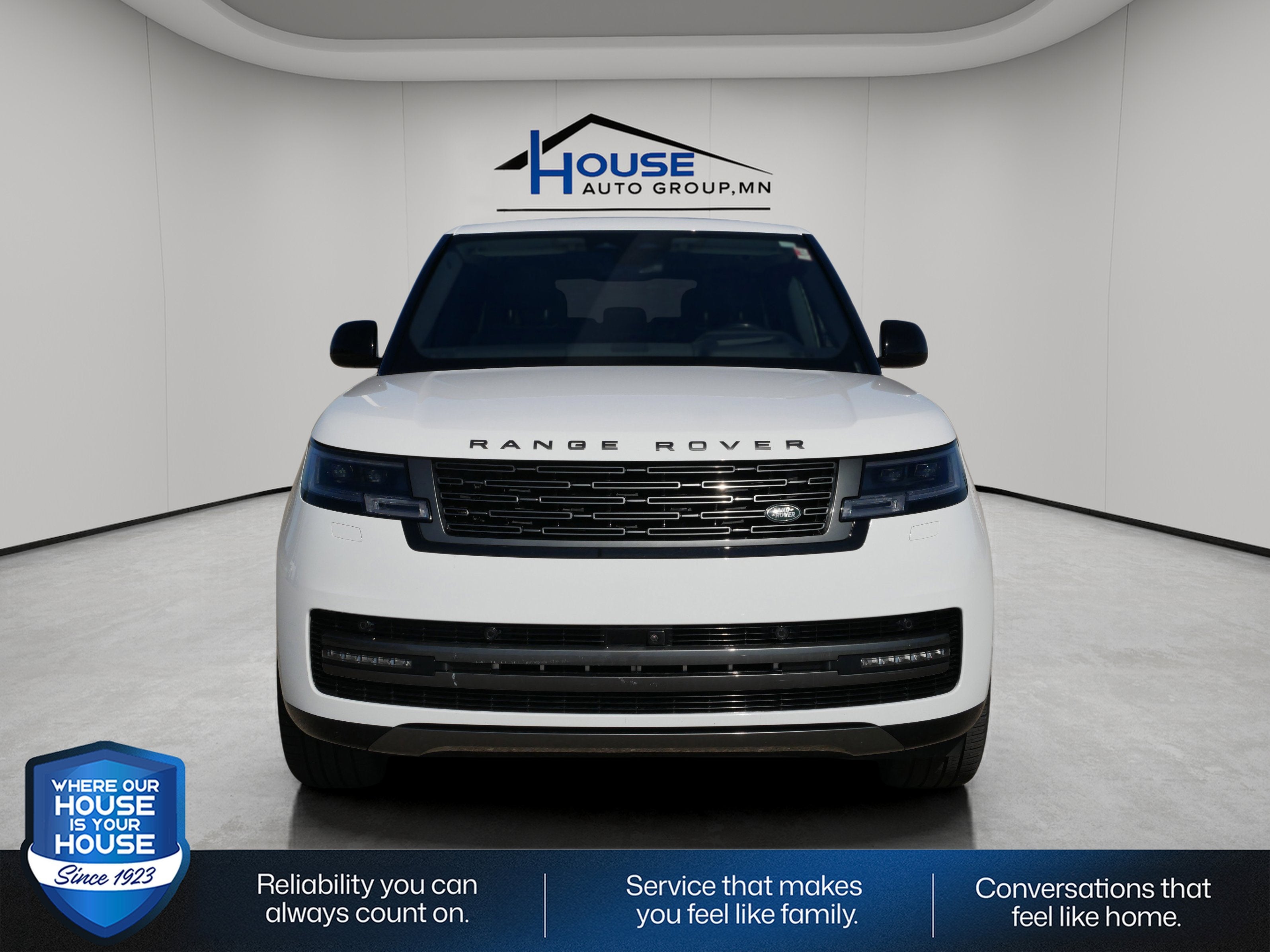 2023 Land Rover Range Rover P530 SE
