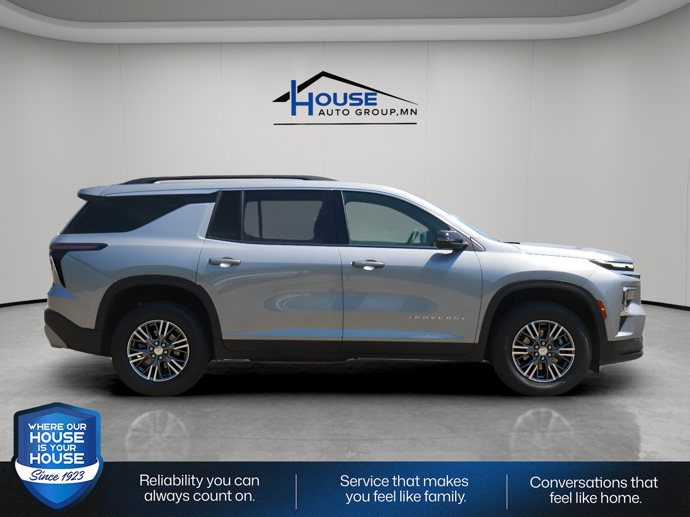 2026 Chevrolet Traverse AWD LT