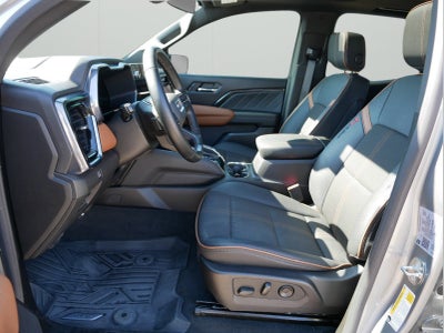 2023 GMC Canyon 4WD AT4