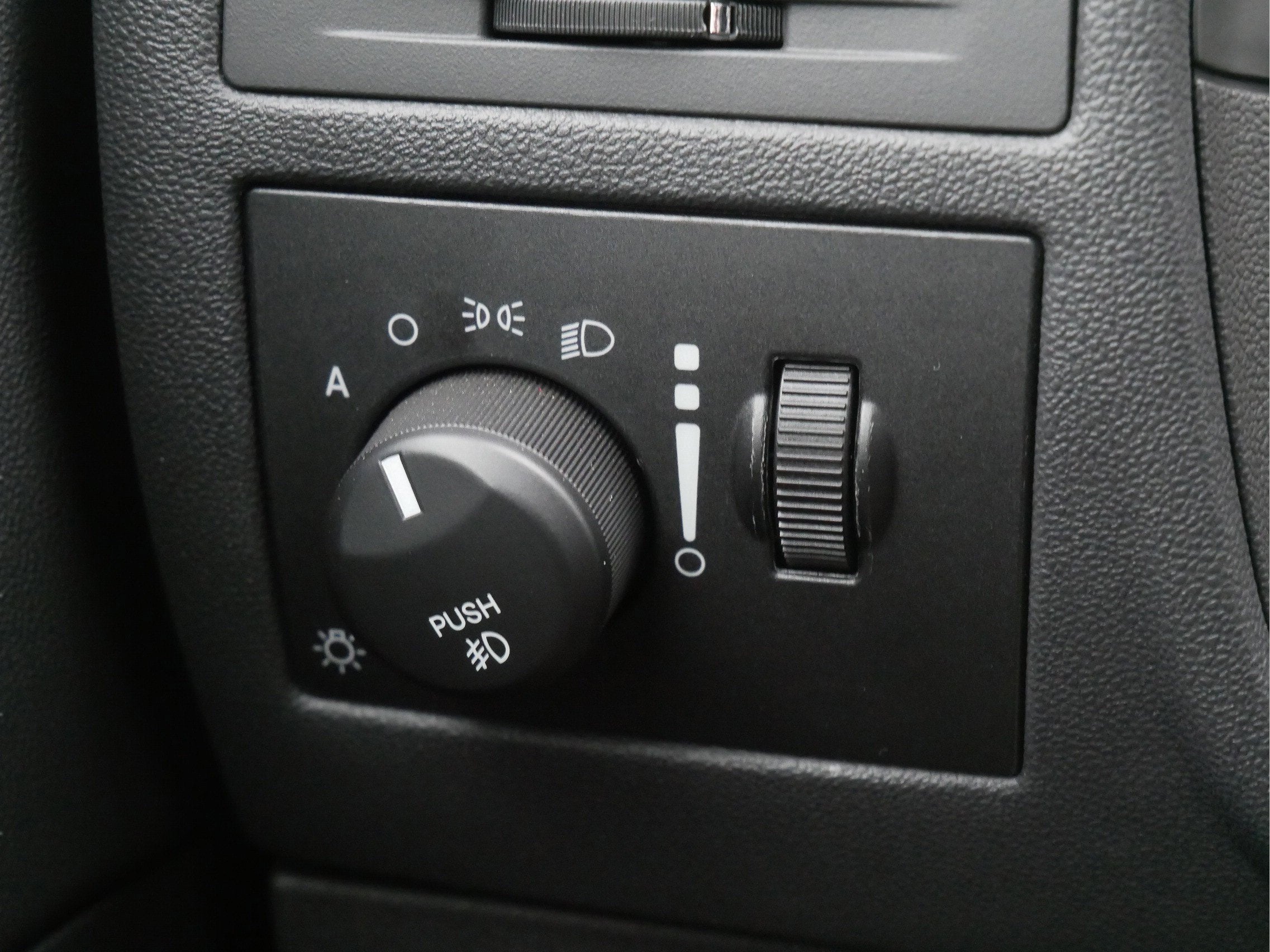 2009 Dodge Challenger SRT8