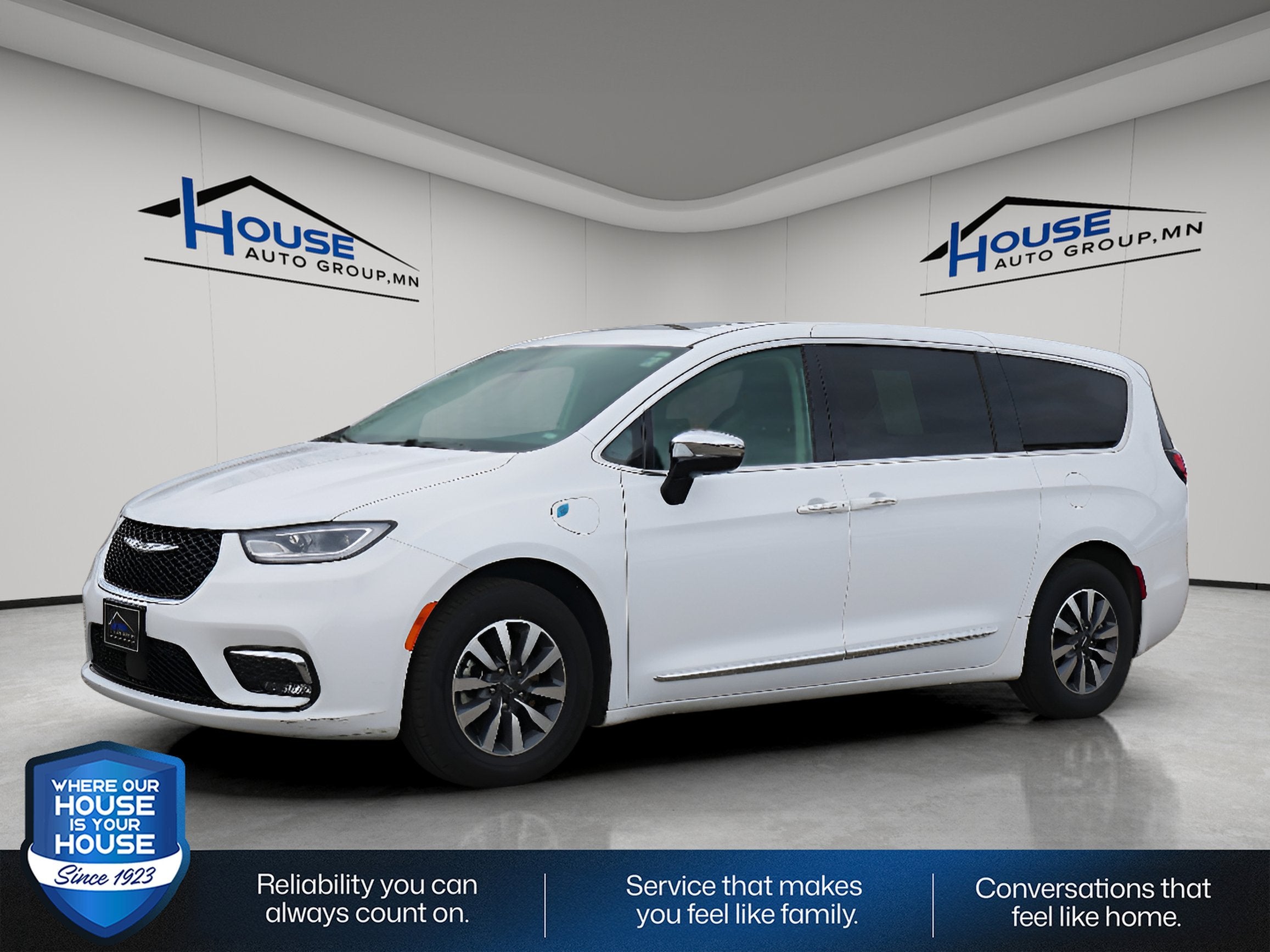 2023 Chrysler Pacifica Hybrid Limited