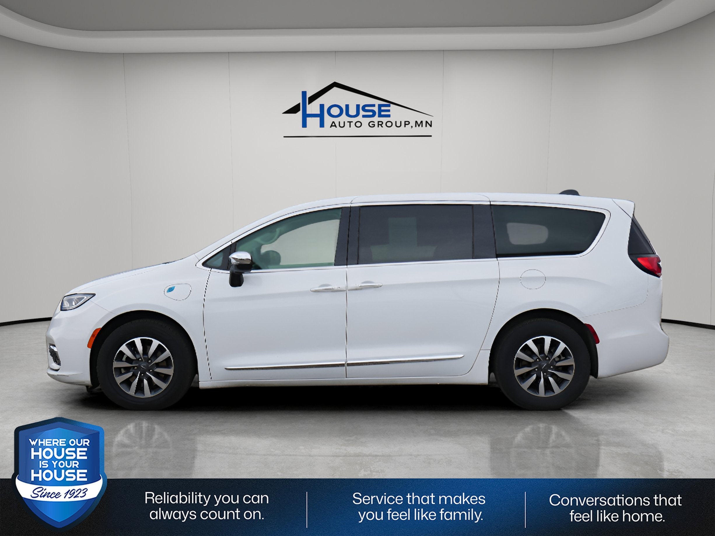 2023 Chrysler Pacifica Hybrid Limited