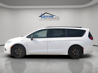 2023 Chrysler Pacifica Hybrid Limited