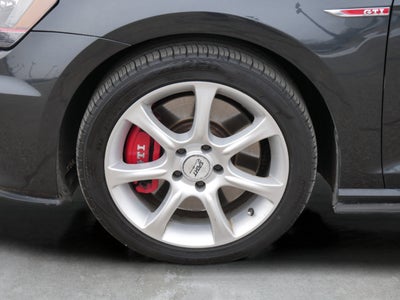 2017 Volkswagen Golf GTI Sport