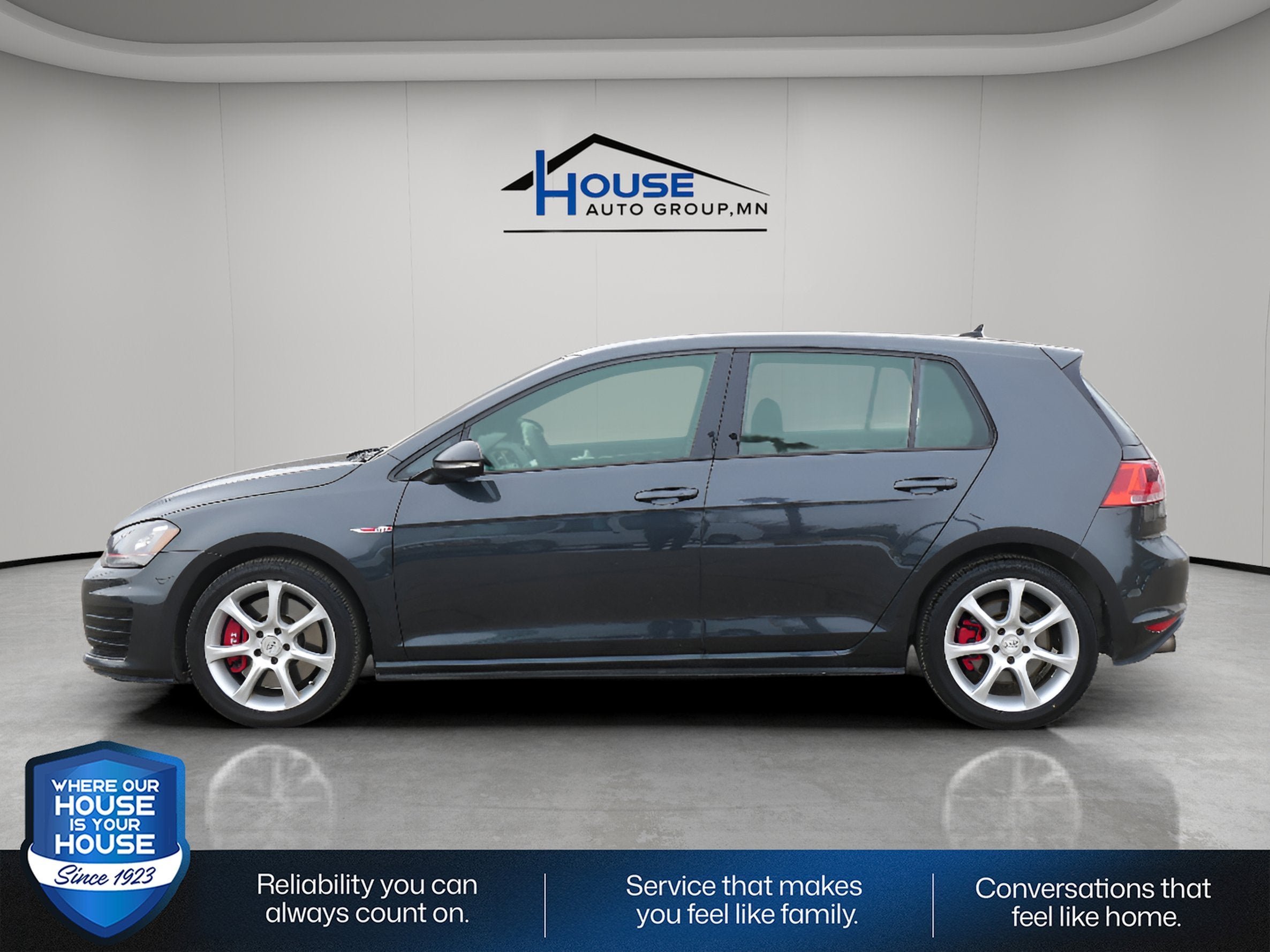 2017 Volkswagen Golf GTI Sport