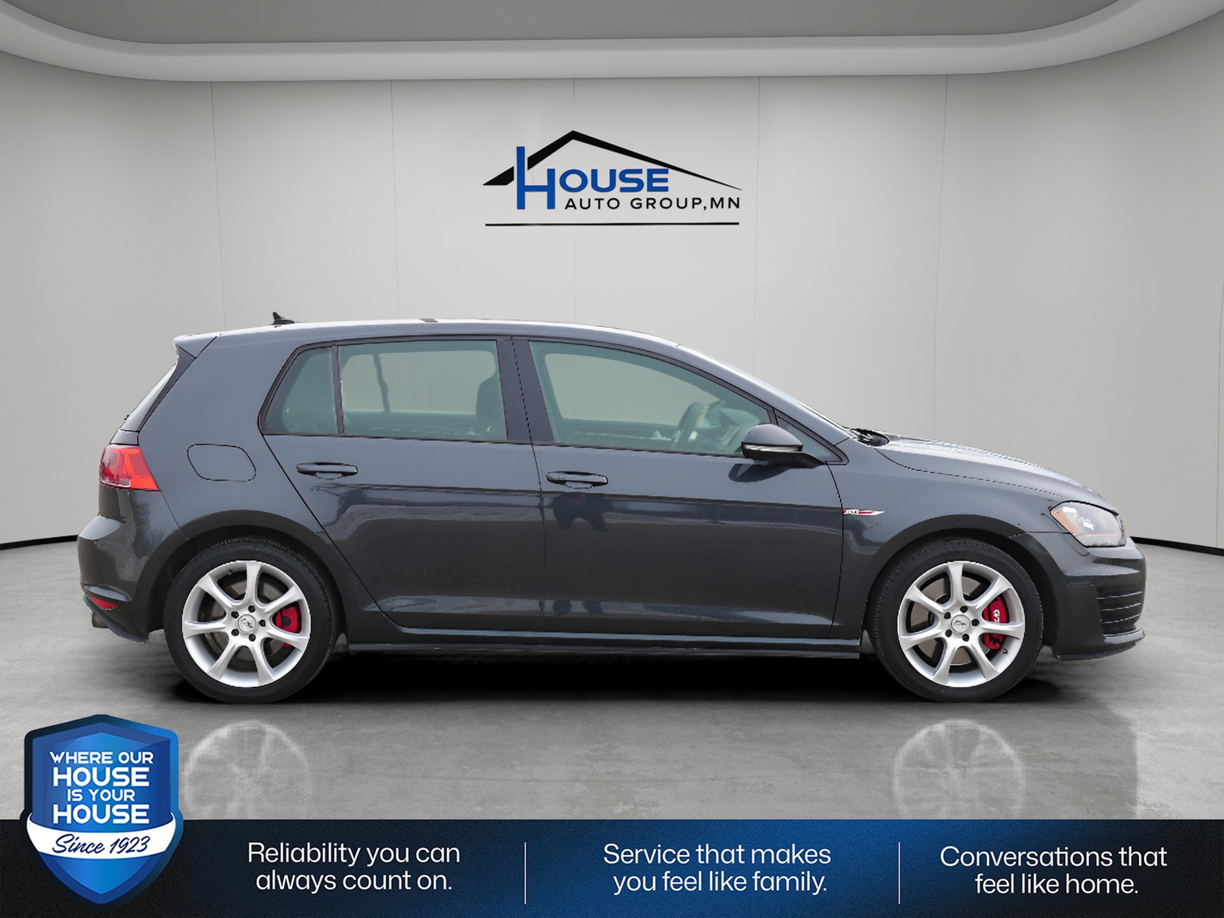 2017 Volkswagen Golf GTI Sport