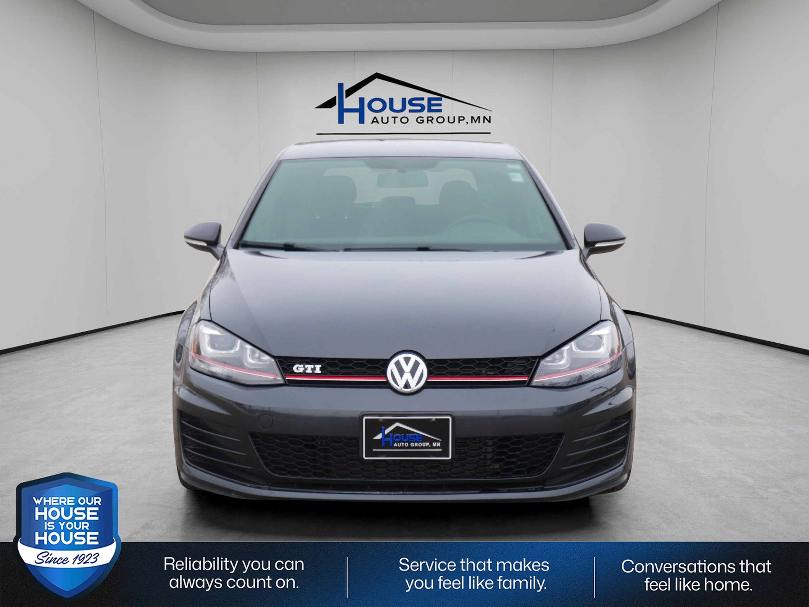 2017 Volkswagen Golf GTI Sport