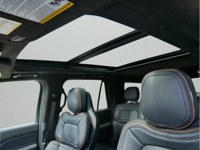 2024 Lincoln Navigator Black Label