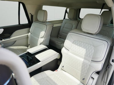 2024 Lincoln Navigator L Black Label