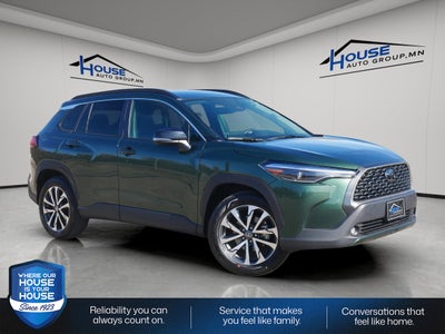 2025 Toyota Corolla Cross XLE