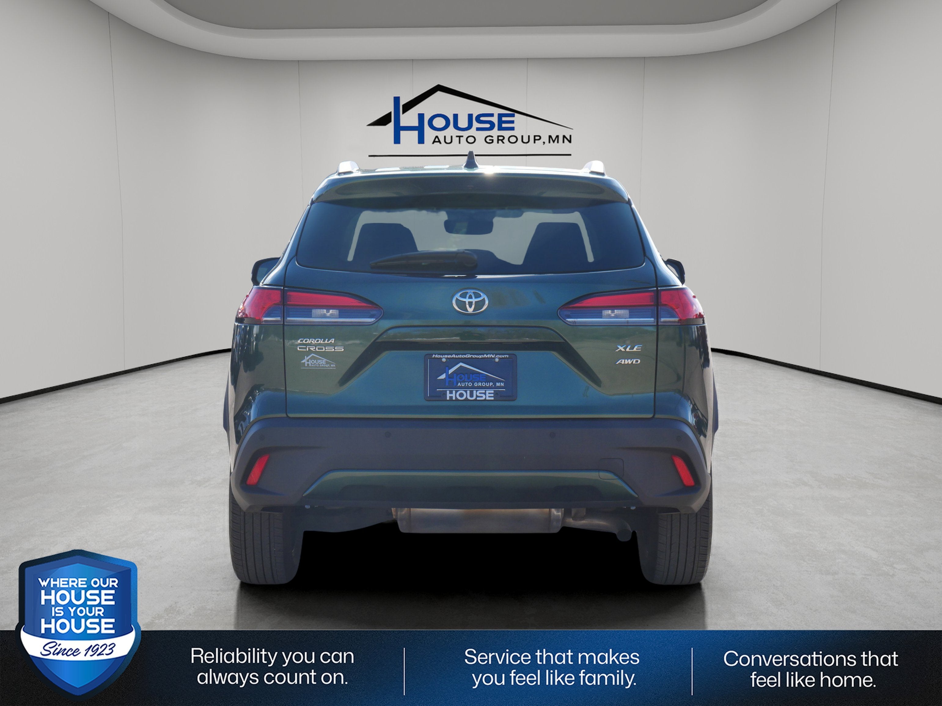2025 Toyota Corolla Cross XLE