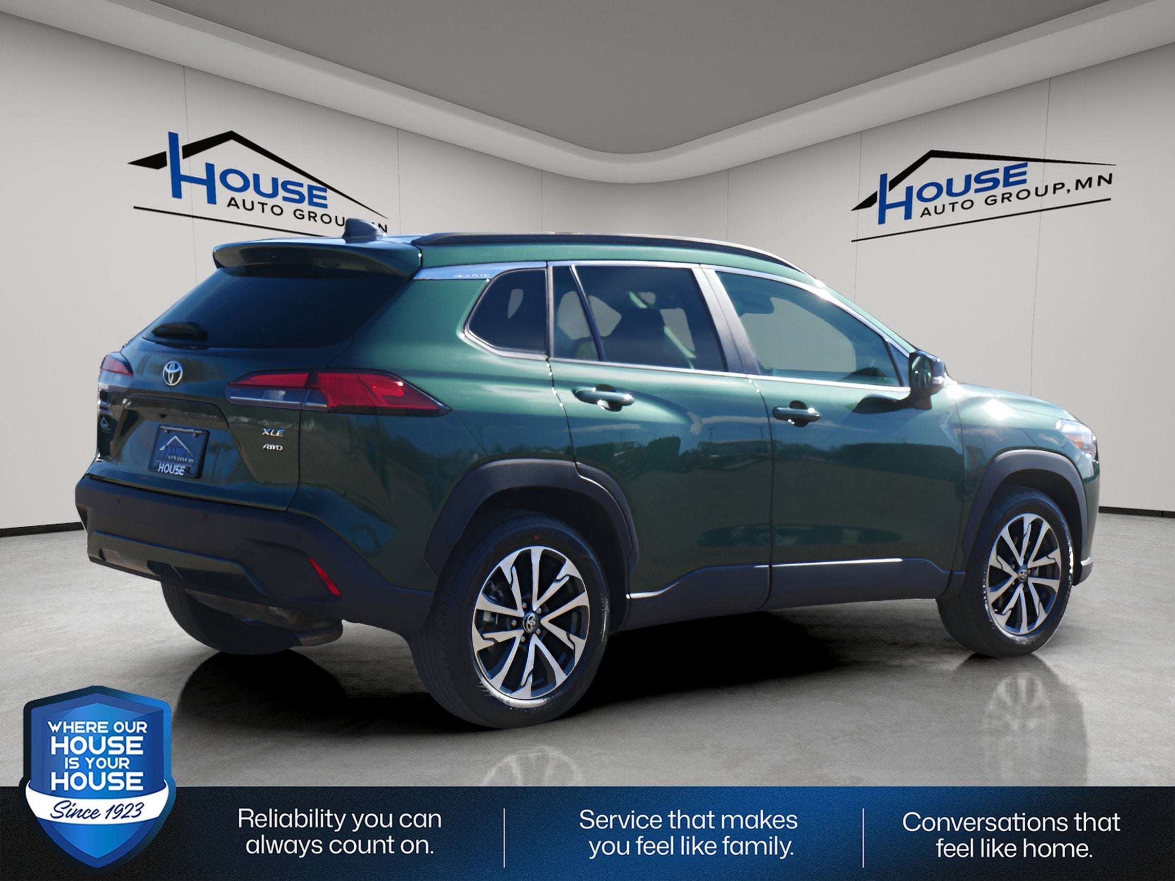 2025 Toyota Corolla Cross XLE