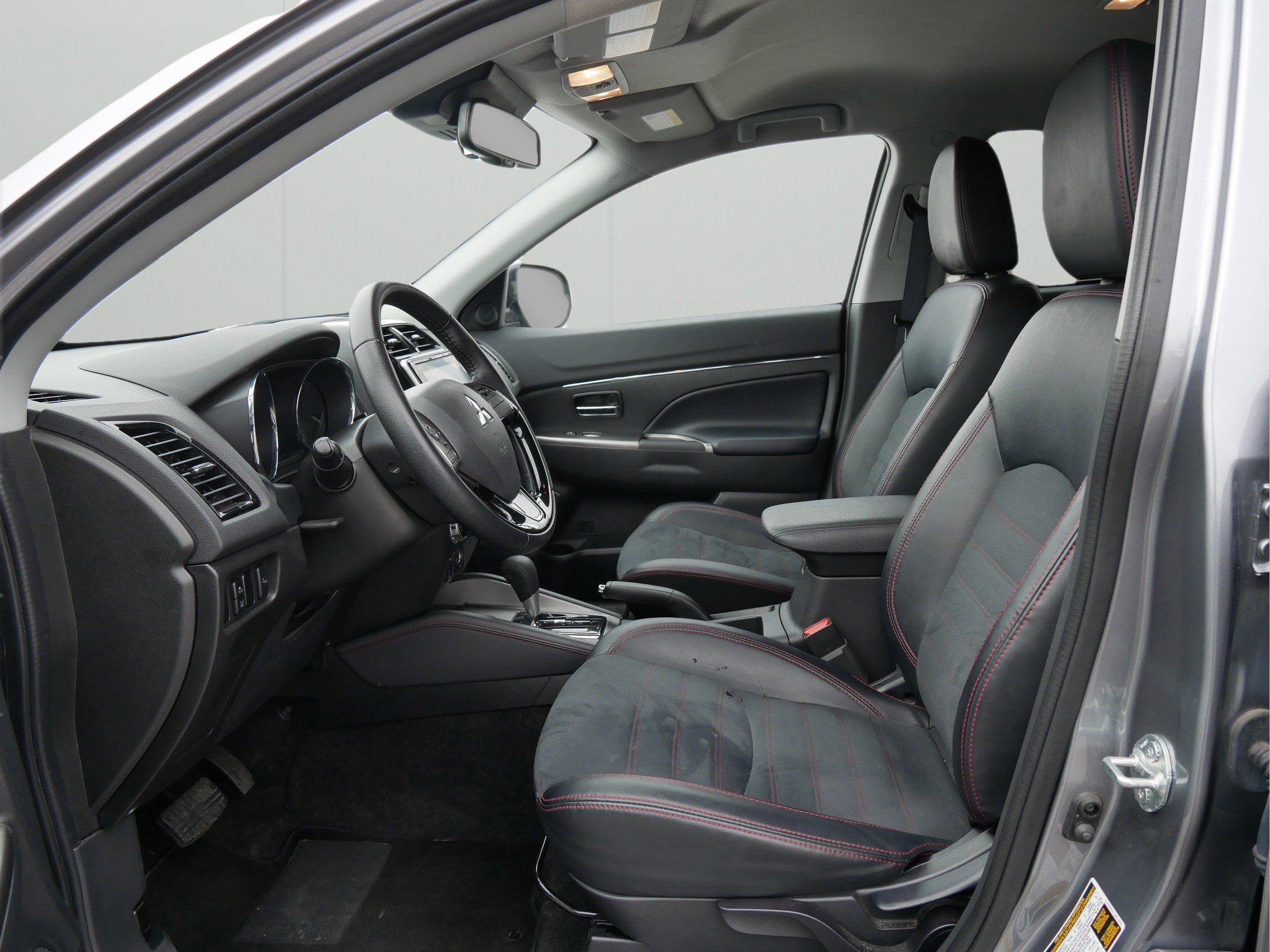 2024 Mitsubishi Outlander Sport SE