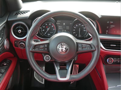 2020 Alfa Romeo Stelvio Ti Sport