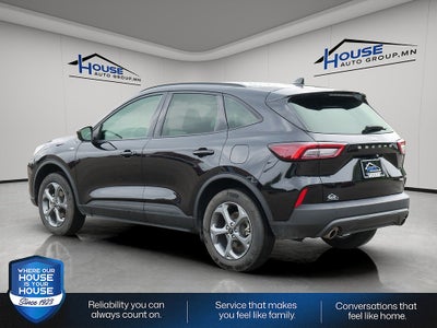2025 Ford Escape ST-Line Select