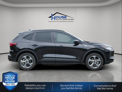 2025 Ford Escape ST-Line Select