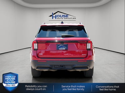 2025 Ford Explorer ST-Line