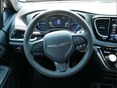 2024 Chrysler Pacifica S Appearance