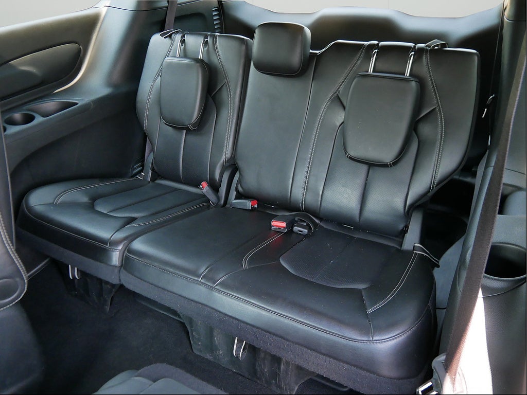 2024 Chrysler Pacifica S Appearance