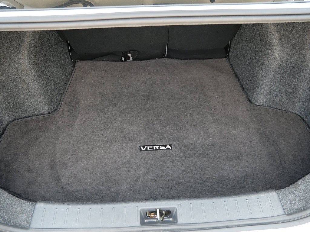 2024 Nissan Versa SV