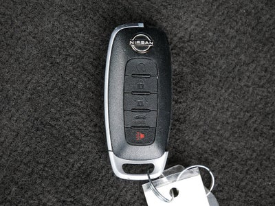 2024 Nissan Versa SR