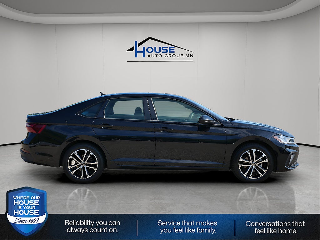 2025 Volkswagen Jetta Sport