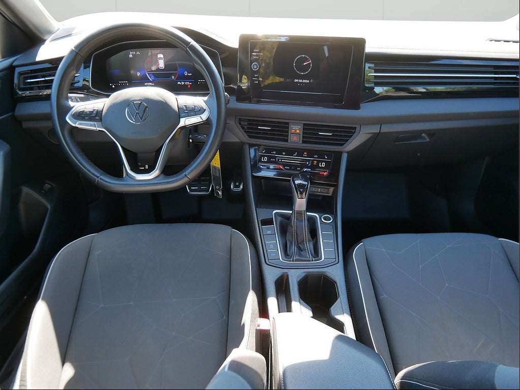 2025 Volkswagen Jetta Sport