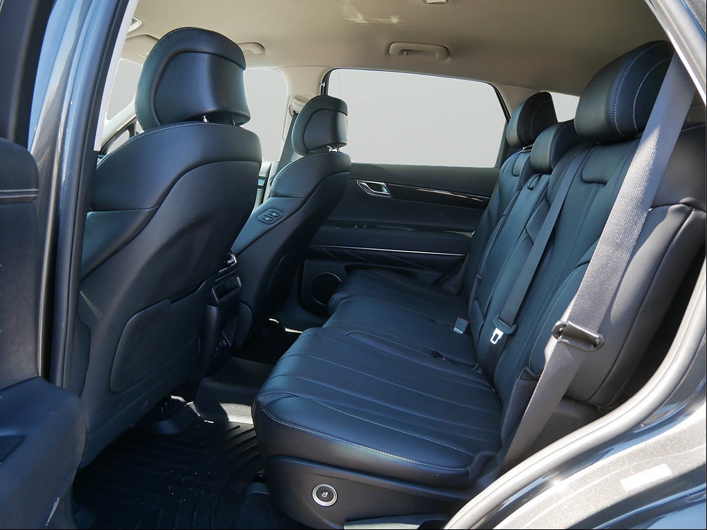 2025 Genesis GV80 2.5T Standard
