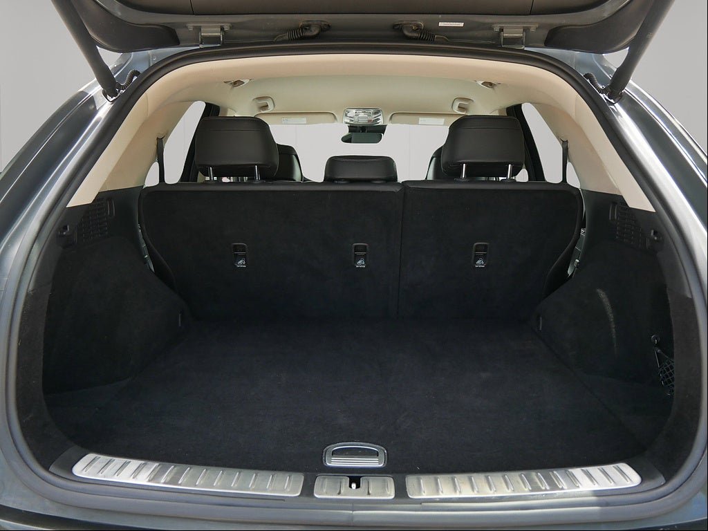 2025 Genesis GV70 2.5T Standard