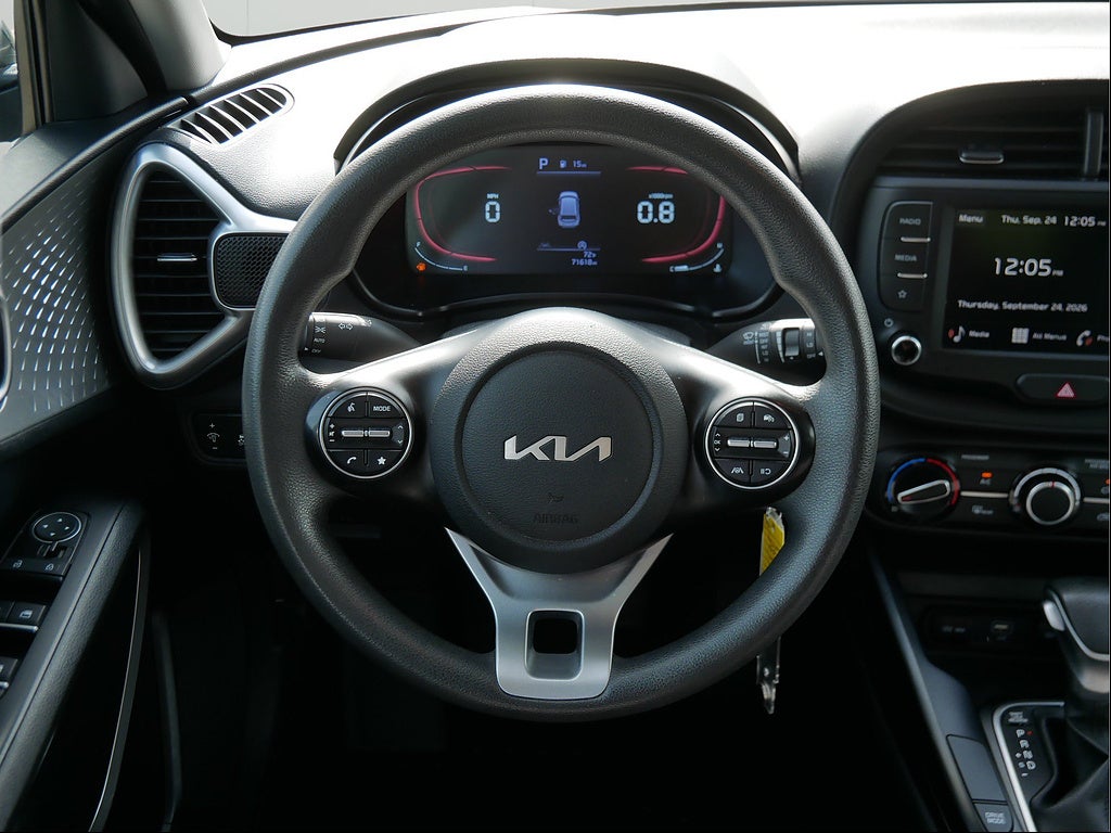 2024 Kia Soul LX