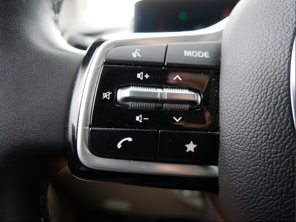 2026 Kia Carnival Hybrid LXS