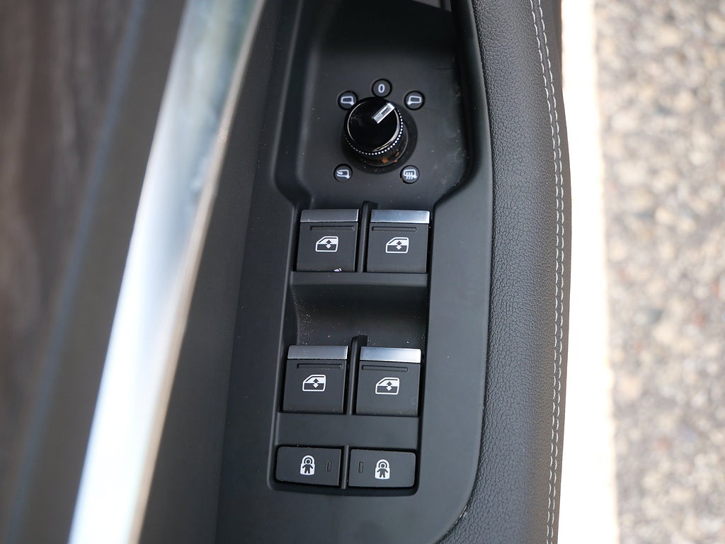 2024 Audi A6 Sedan quattro Premium Plus 45 TFSI