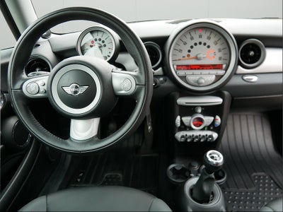 2010 MINI Cooper Hardtop Base