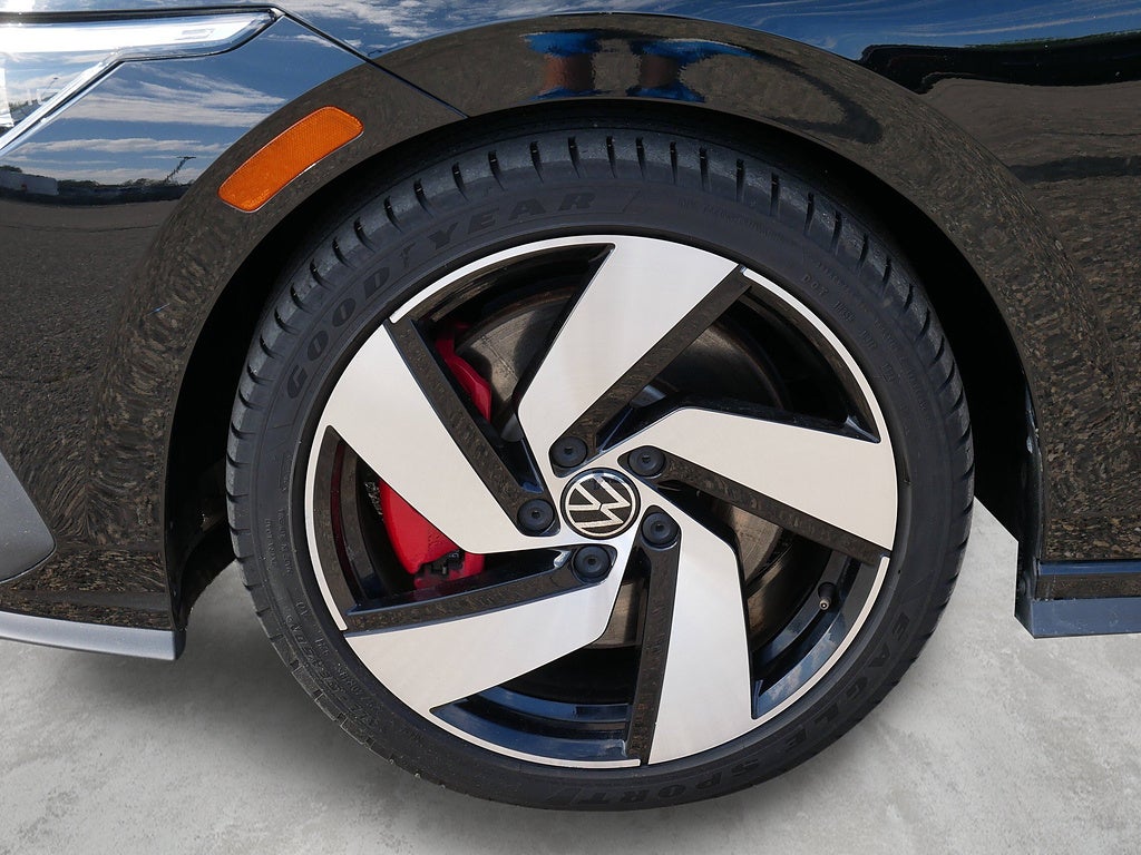 2024 Volkswagen Golf GTI S