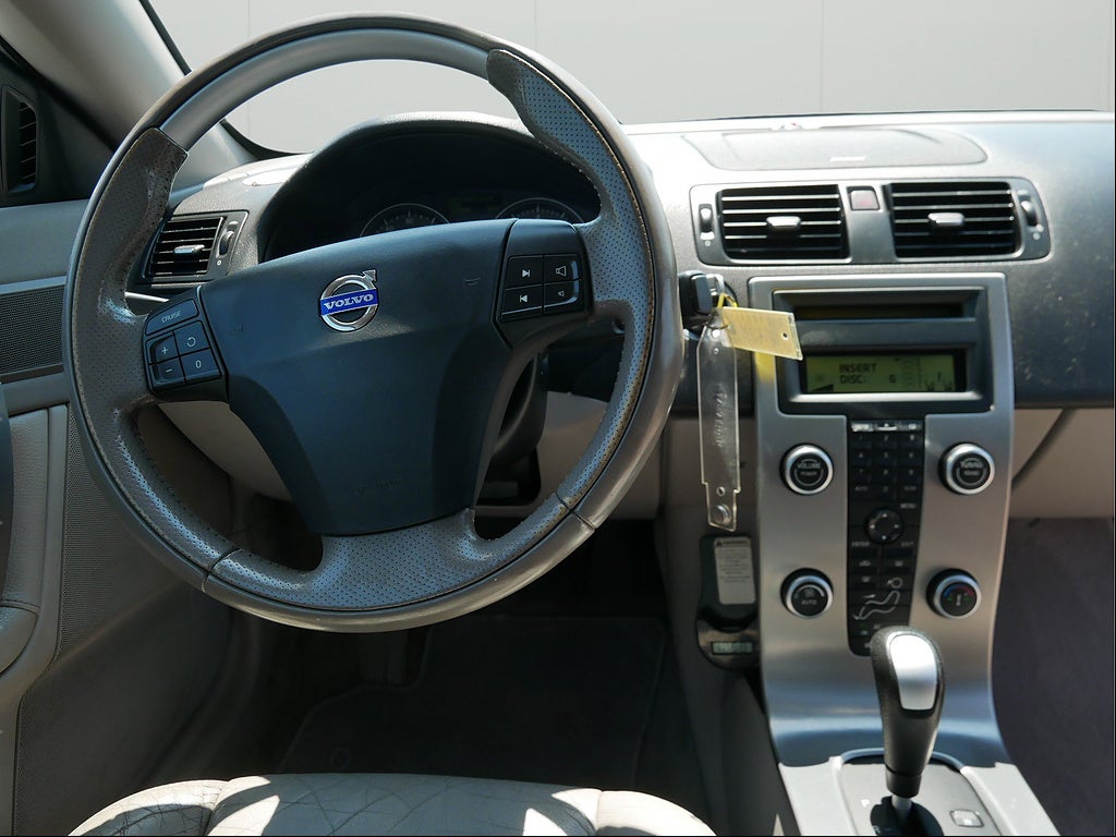 2006 Volvo C70 T5