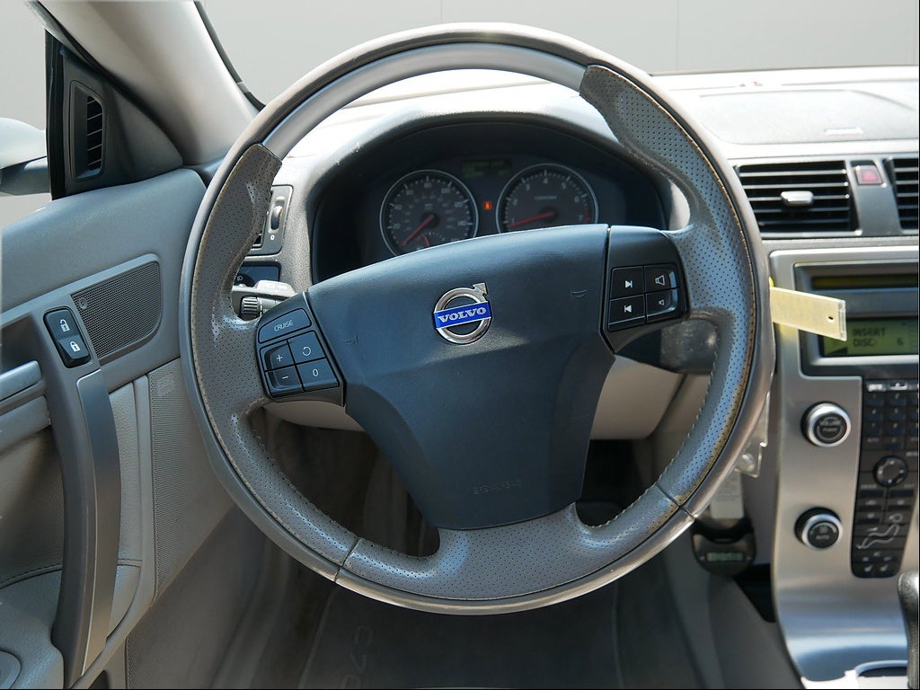 2006 Volvo C70 T5